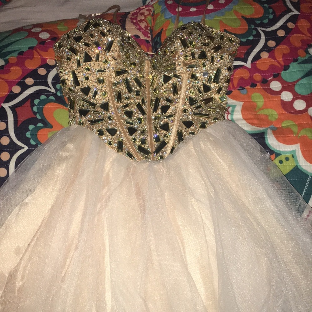 beautiful crystal homecoming dress!!